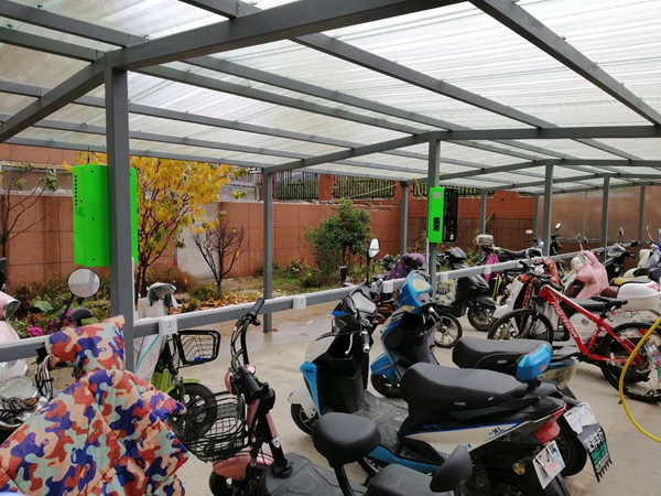 小區車棚充電樁