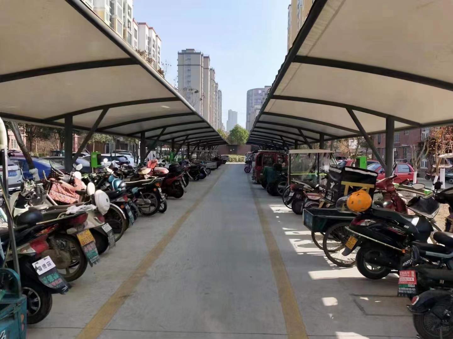 充電樁;電動車充電樁